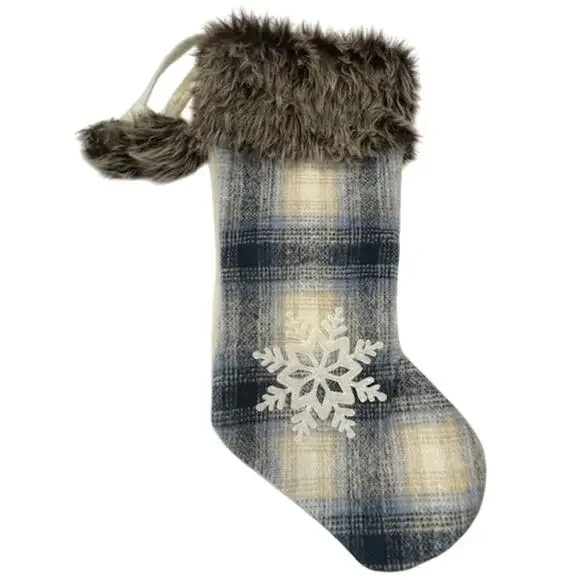 Fengxin Ornaments Crafts Factory recycled wool stocking. - Picture 1 of 4